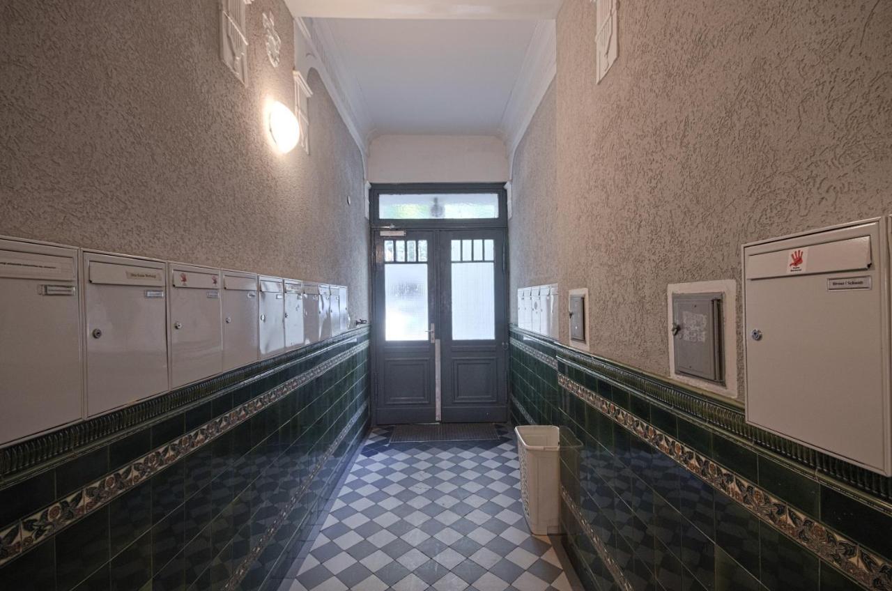 Wohnung Mit 2 Baedern Берлин Экстерьер фото